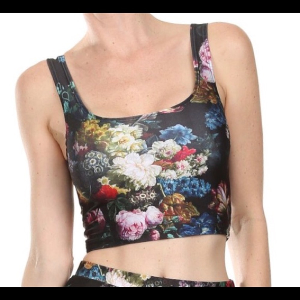 Poprageous Brussel Floral Crop Top Small Tulips